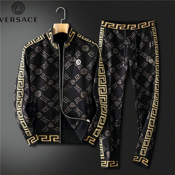 Picture of Versace Sweater Suits _SKUVersaceM-4XL12yr34442874